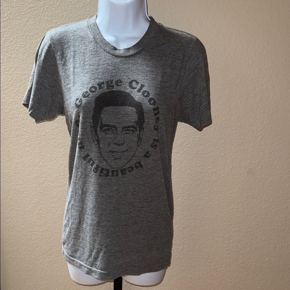 KY For KY Gray Graphic George Clooney Is A Beautiful Man Tee T-Shirt Women’s XS